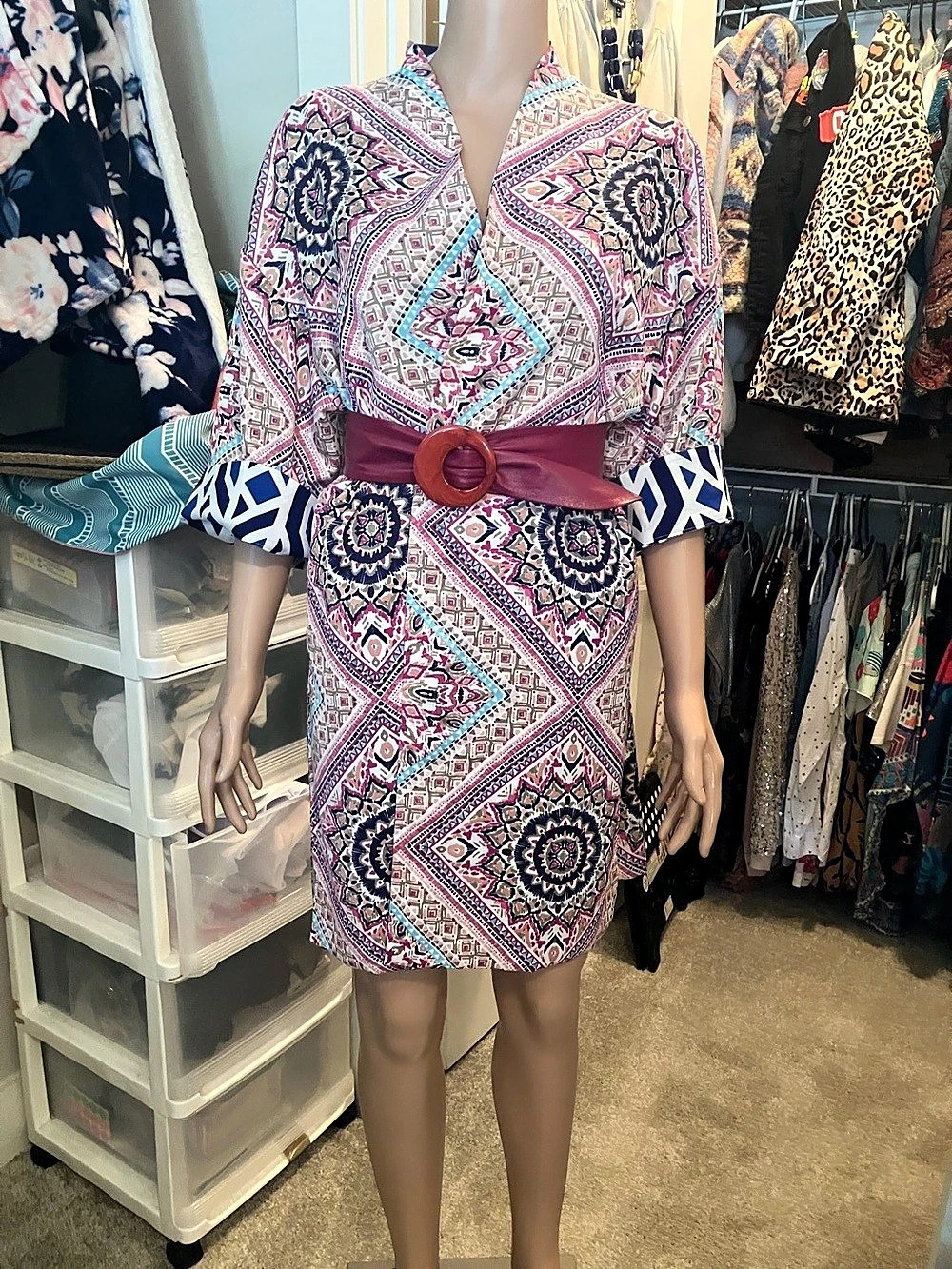 Chico's Geometric Reversable kimono jacket in Blue & Pink Size 2 Like New